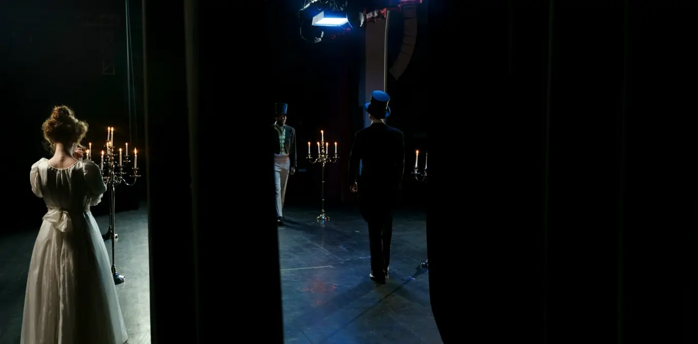 Fotorreportaje de escenario o de backstage: cuál elegir y por qué
